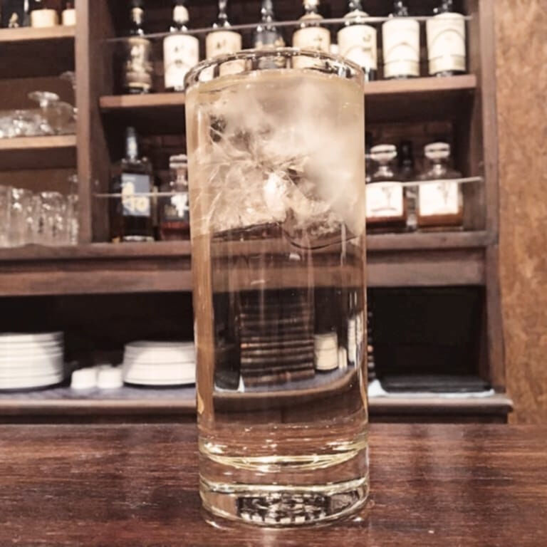 こんにちは！今日は当店で取り扱っている、特に人気のあるジャパ