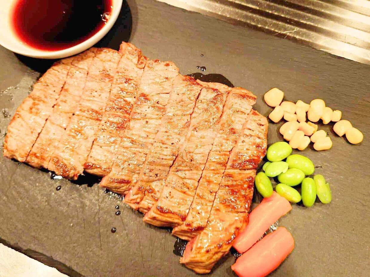 11時よりランチタイムオープンです！🍴✨